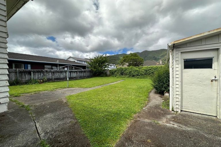 Photo of property in 29 Godley Street, Waterloo, Lower Hutt, 5011