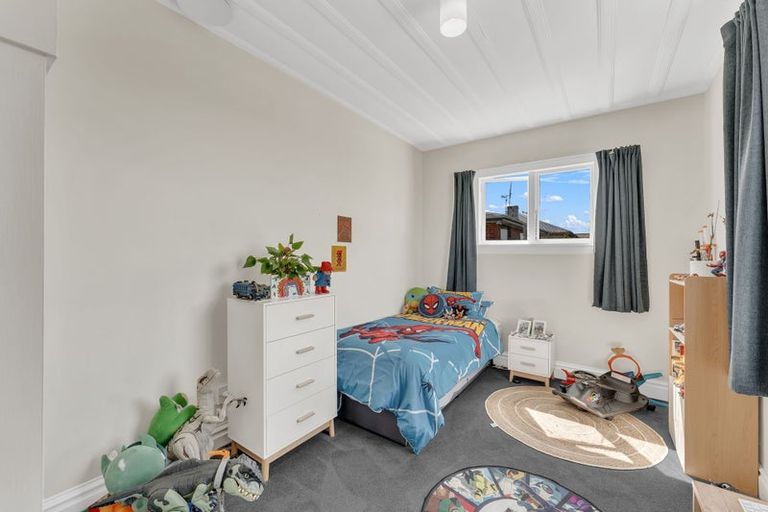 Photo of property in 17 Baker Street, West End, Timaru, 7910