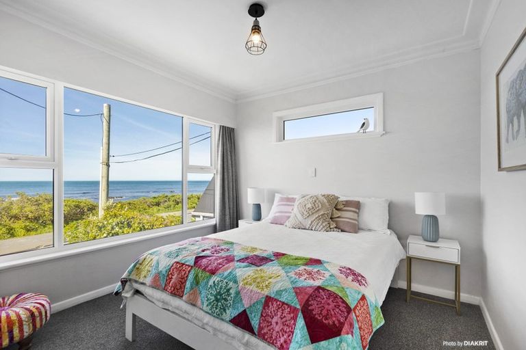 Photo of property in 146 Owhiro Bay Parade, Owhiro Bay, Wellington, 6023