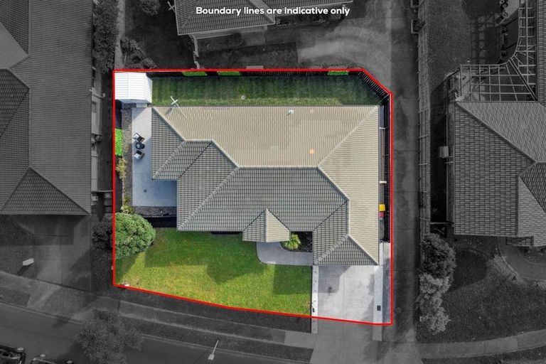 Photo of property in 8 Willowbank Close, East Tamaki Heights, Auckland, 2016