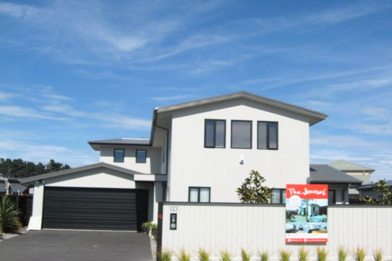 Photo of property in 113 Aston Drive, Waimairi Beach, Christchurch, 8083