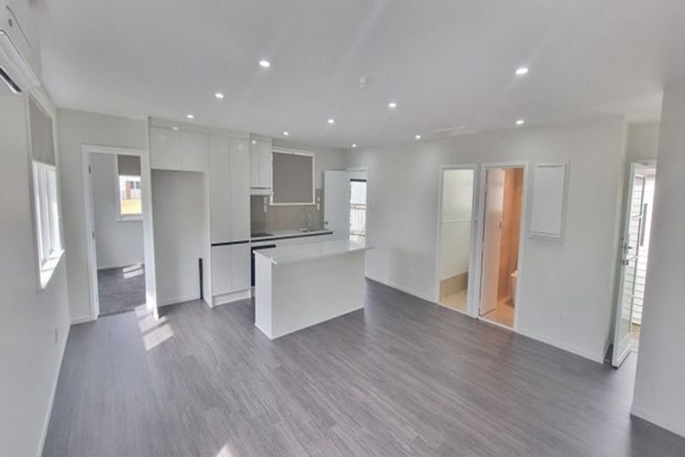 Photo of property in 22 Westney Road, Mangere, Auckland, 2022