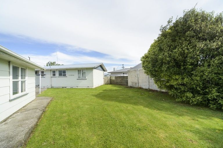 Photo of property in 9 Benmore Avenue, Cloverlea, Palmerston North, 4412