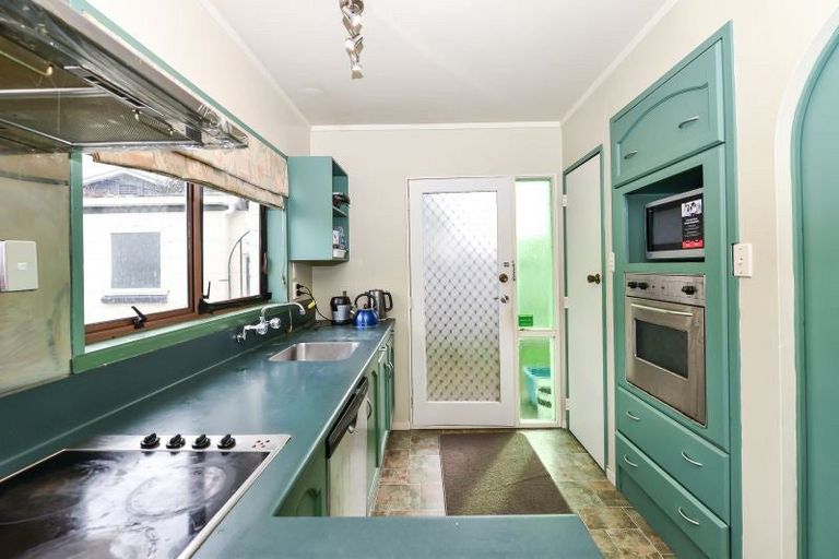 Photo of property in 62 Storey Avenue, Forest Lake, Hamilton, 3200