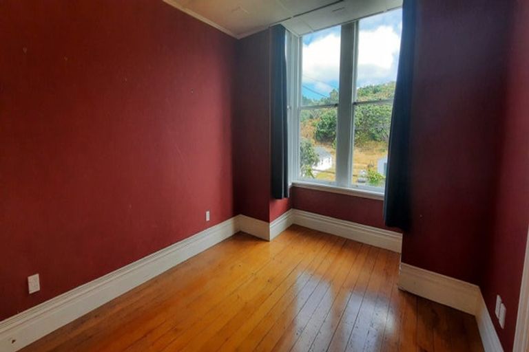 Photo of property in 377 Adelaide Road, Newtown, Wellington, 6021