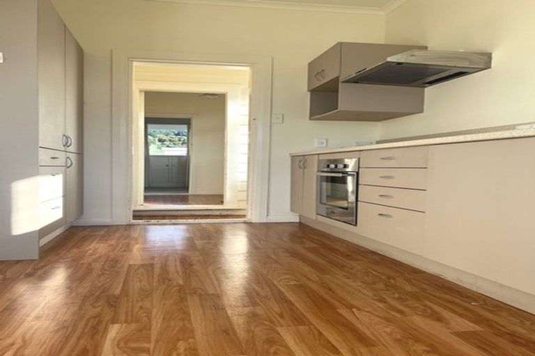 Photo of property in 21 Kemp Street, Kilbirnie, Wellington, 6022