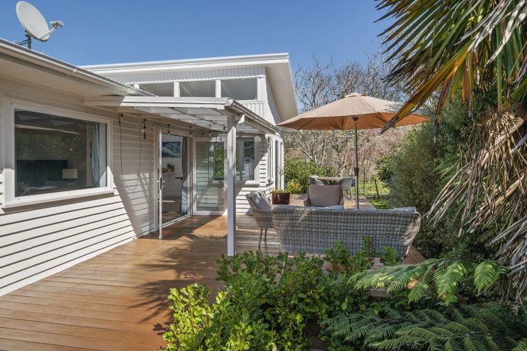 Photo of property in 12 Margaret Avenue, Havelock North, 4130