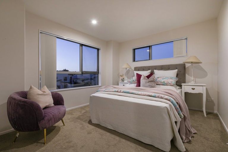 Photo of property in 29 Harvest Avenue, Orewa, 0931