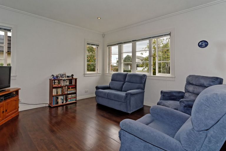 Photo of property in 3 Mitchell Street, Blockhouse Bay, Auckland, 0600