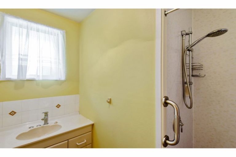 Photo of property in 1/17 Blakehall Place, Spreydon, Christchurch, 8024