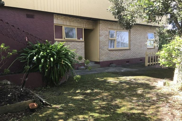 Photo of property in 73 Volga Street, Island Bay, Wellington, 6023