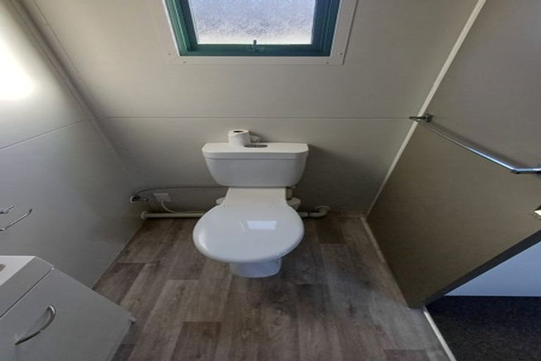 Photo of property in 28 Russell Road, Fairy Springs, Rotorua, 3015