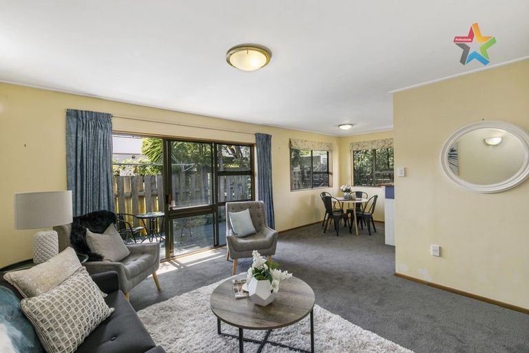 Photo of property in 131a Waterloo Road, Hutt Central, Lower Hutt, 5010