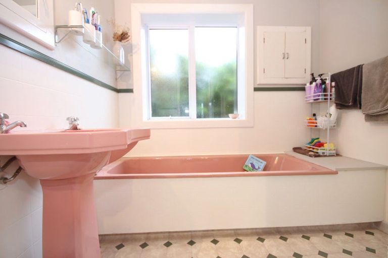 Photo of property in 37 Filleul Street, Gladstone, Invercargill, 9810