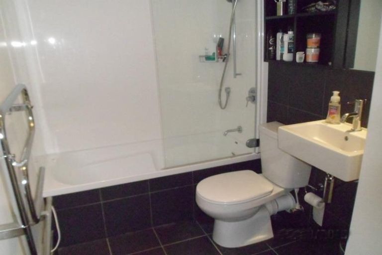 Photo of property in 6d/1 Hanson Street, Mount Cook, Wellington, 6021