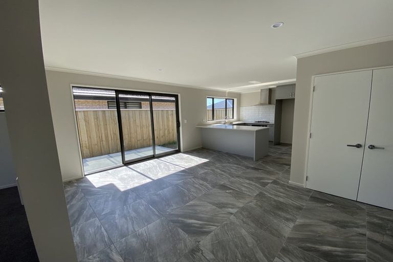 Photo of property in 9 Curtis Street, Woodend, 7610