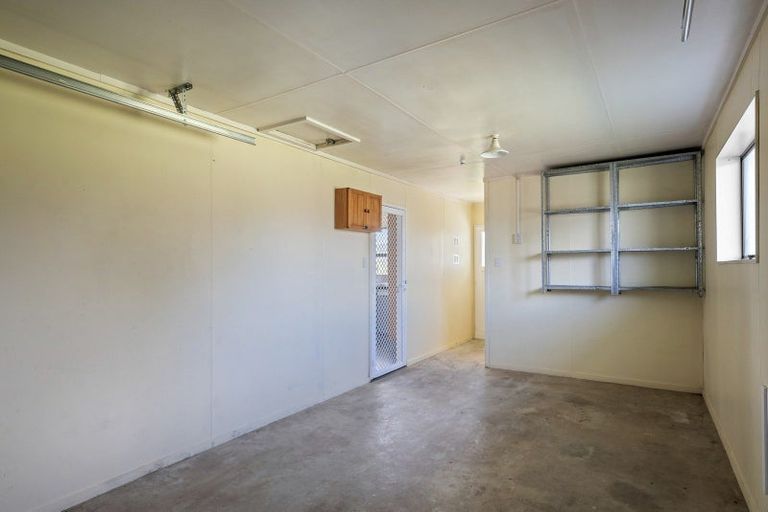 Photo of property in 10 Conway Street, Levin, 5510