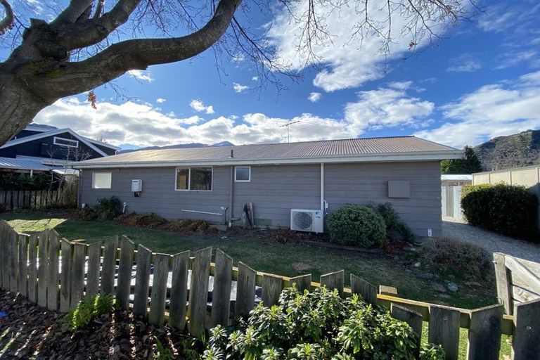 Photo of property in 7 Ritchie Street, Arrowtown, 9302