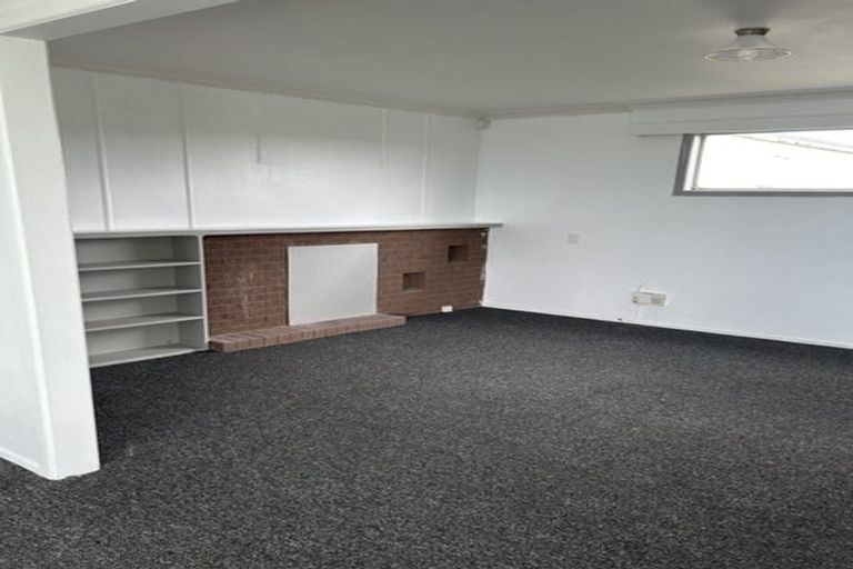 Photo of property in 59 Pah Road, Cockle Bay, Auckland, 2014