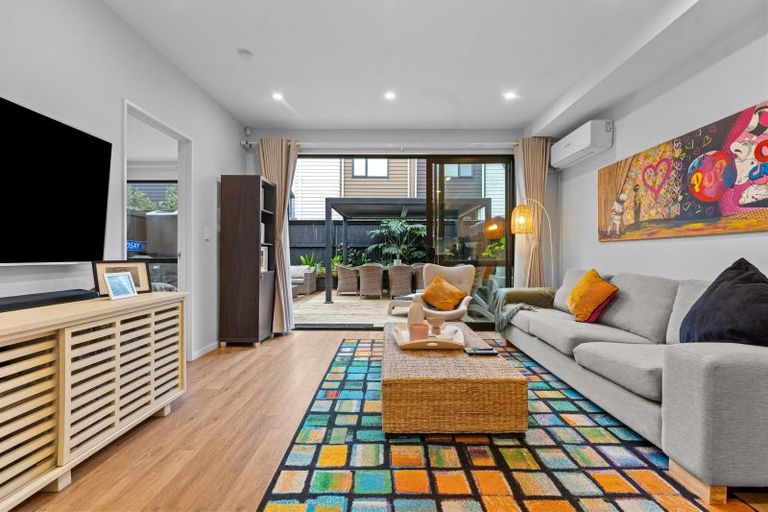 Photo of property in 11 Waterlily Street, Hobsonville, Auckland, 0616