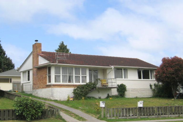 Photo of property in 95 Taharepa Road, Hilltop, Taupo, 3330