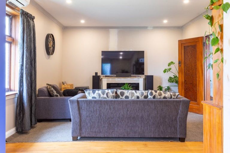 Photo of property in 50 Mclean Street, Woodville, 4920