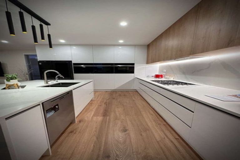 Photo of property in 31 Surf View Crescent, Red Beach, 0932