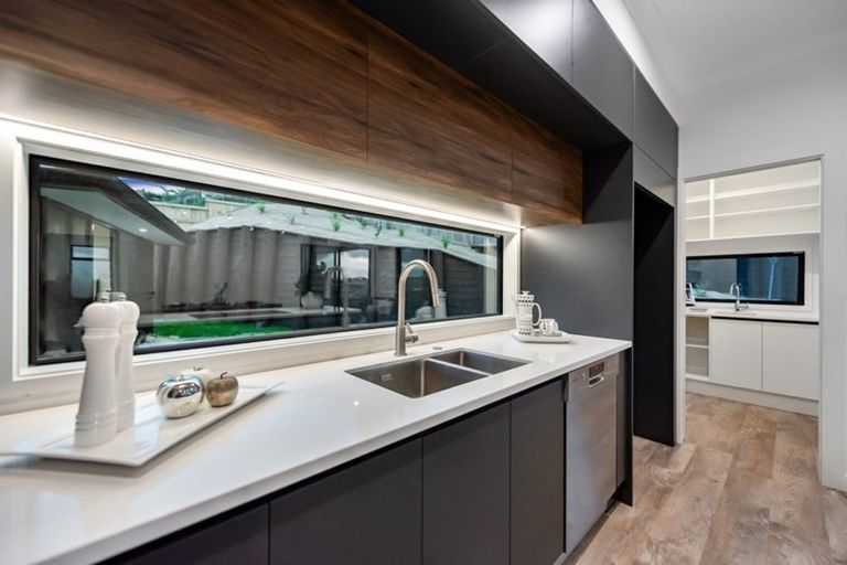 Photo of property in 8 Rose Berry Crescent, Flagstaff, Hamilton, 3210