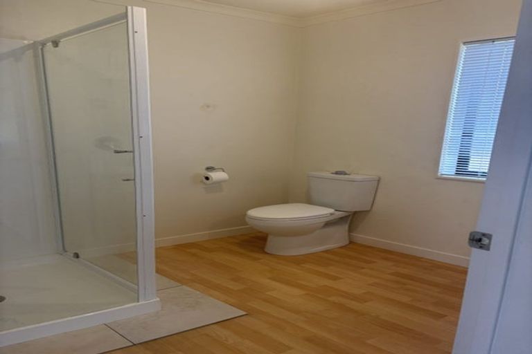 Photo of property in 78a Koraha Road, Kumeu, 0892