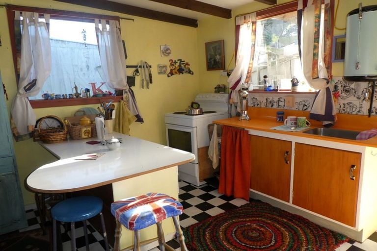 Photo of property in 28 Monmouth Street, Hampden, 9410