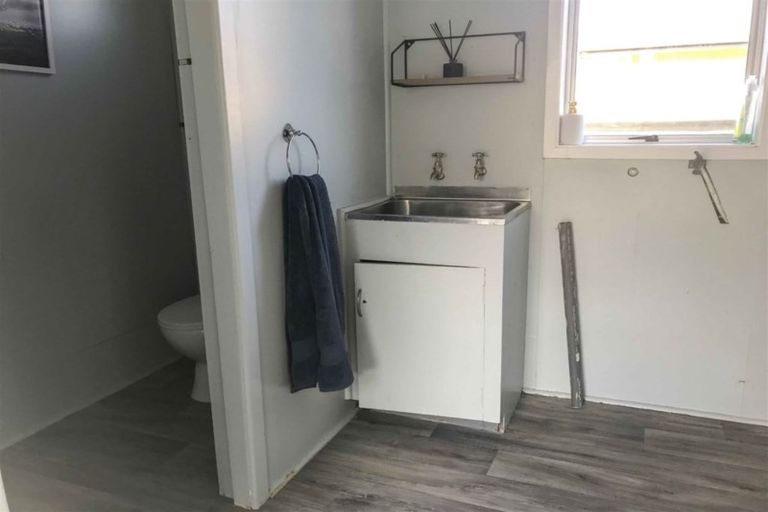 Photo of property in 48 Brown Street, Strathern, Invercargill, 9812