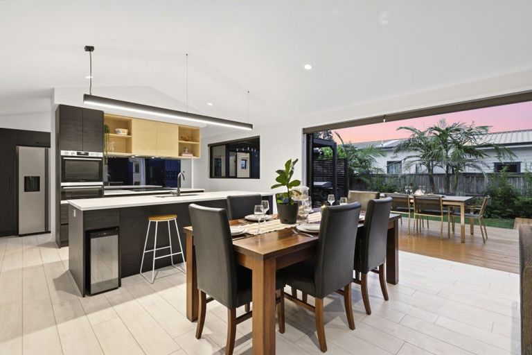 Photo of property in 8 Motiti Road, Papamoa Beach, Papamoa, 3118