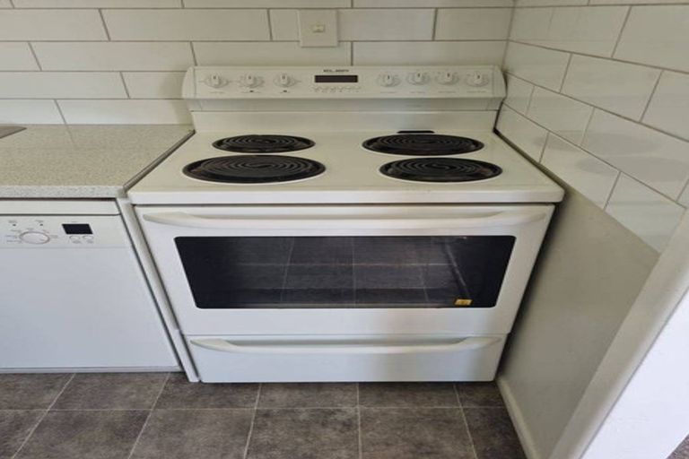 Photo of property in 16 Tyrone Grove, Wainuiomata, Lower Hutt, 5014