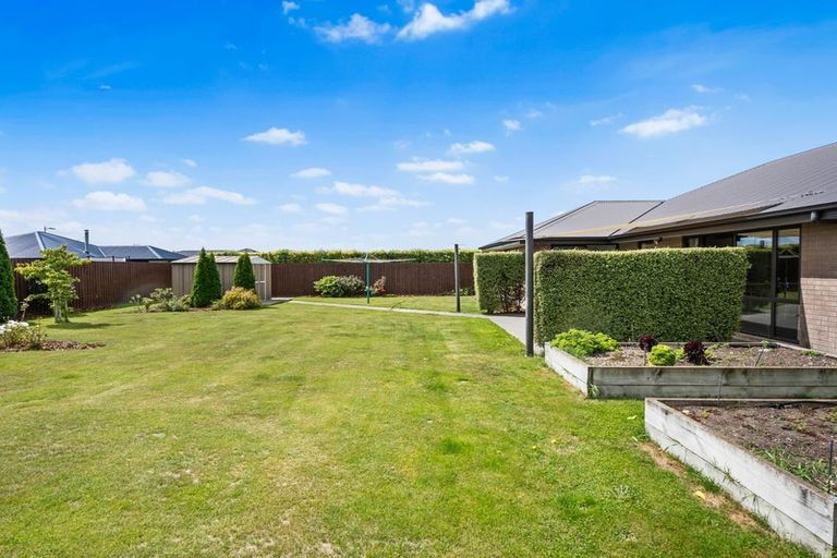 Photo of property in 28 Burnham School Road, Rolleston, 7614