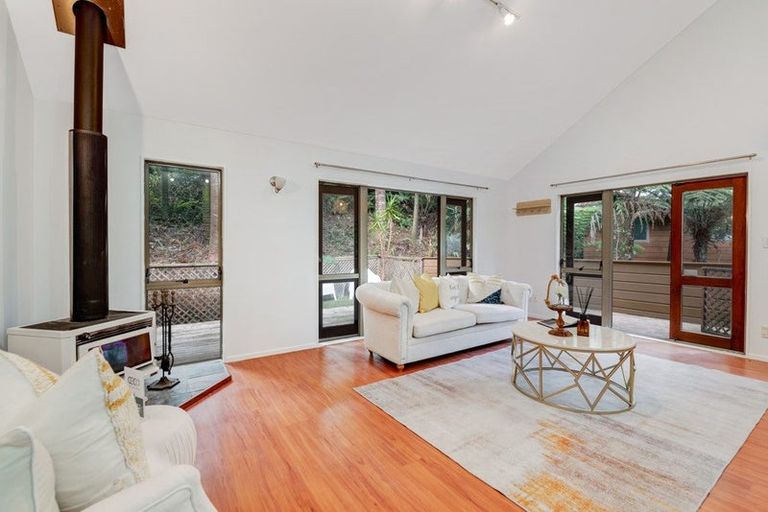 Photo of property in 2/48 Park Hill Road, Birkenhead, Auckland, 0626