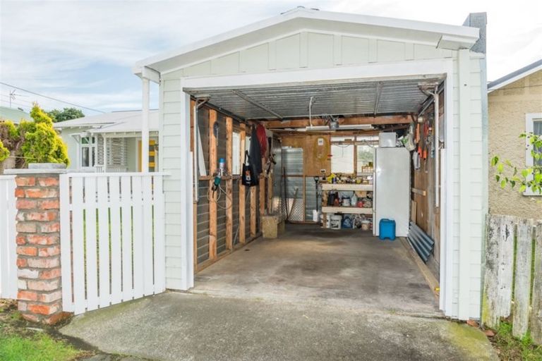 Photo of property in 22 Kawatiri Avenue, Gonville, Whanganui, 4501