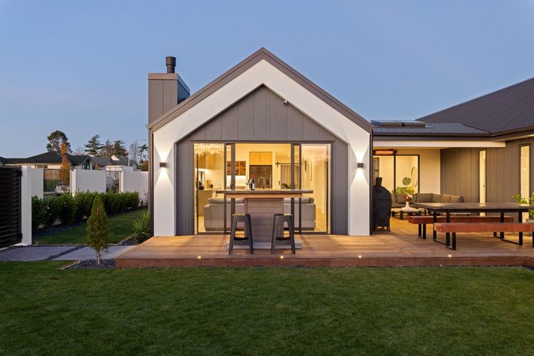 Photo of property in 43 Hotere Street, Rangiora, 7400