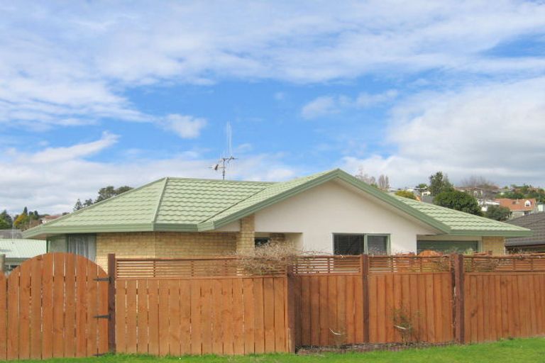 Photo of property in 17 Aaron Place, Brookfield, Tauranga, 3110