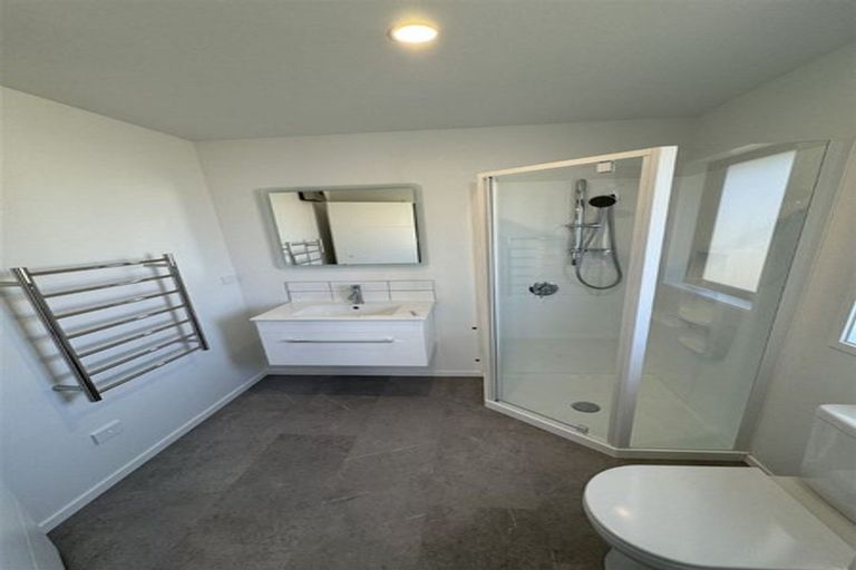 Photo of property in 32 Glovers Road, Halswell, Christchurch, 8025