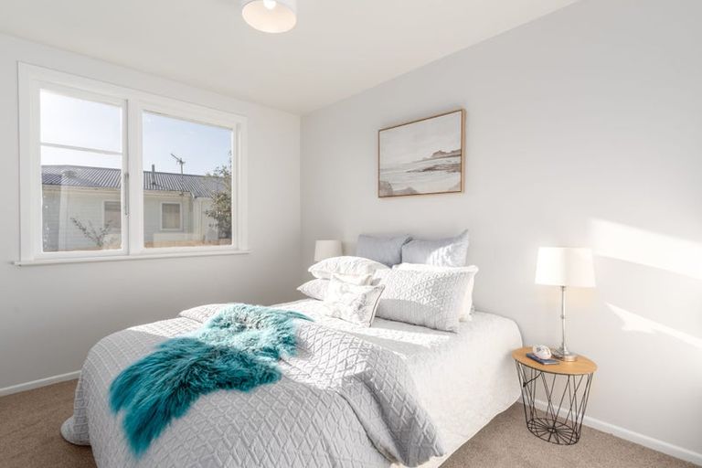 Photo of property in 36 Waihora Crescent, Waitangirua, Porirua, 5024