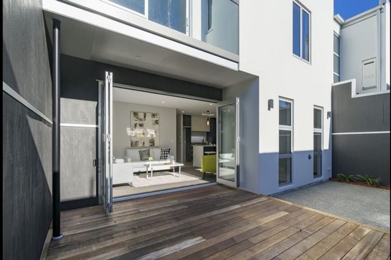 Photo of property in 142a Bishop Street, St Albans, Christchurch, 8014