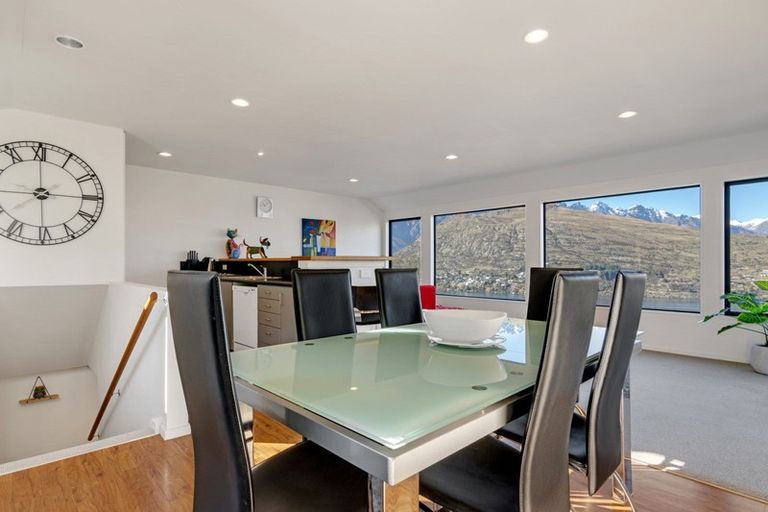 Photo of property in 9 Woodlands Close, Queenstown, 9300