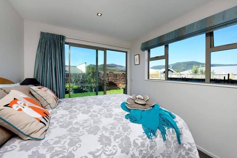 Photo of property in 355 Princes Drive, Britannia Heights, Nelson, 7010