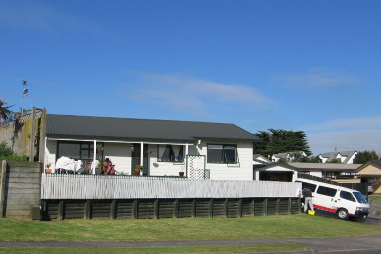 Photo of property in 4a Kimdale Place, Totara Heights, Auckland, 2105