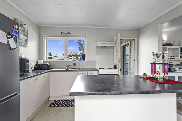 Photo of property in 10 Fairview Road, Western Heights, Rotorua, 3015