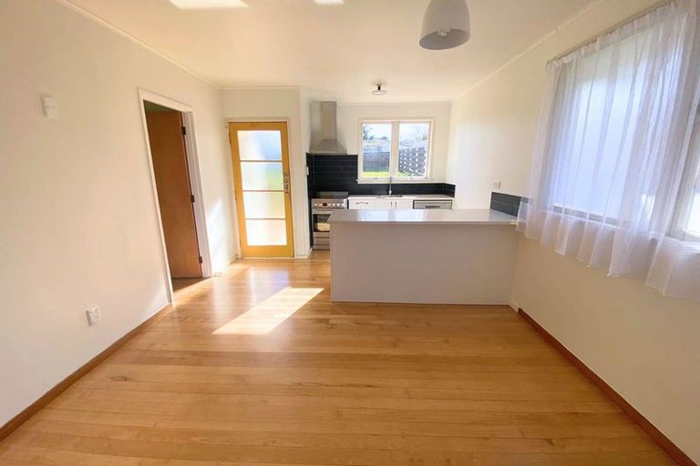 Photo of property in 5 Opal Avenue, Pakuranga, Auckland, 2010