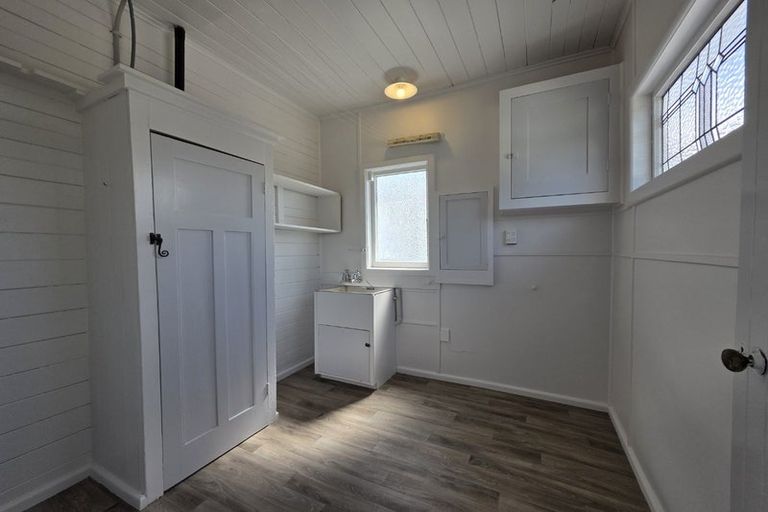 Photo of property in 123 Vigor Brown Street, Napier South, Napier, 4110