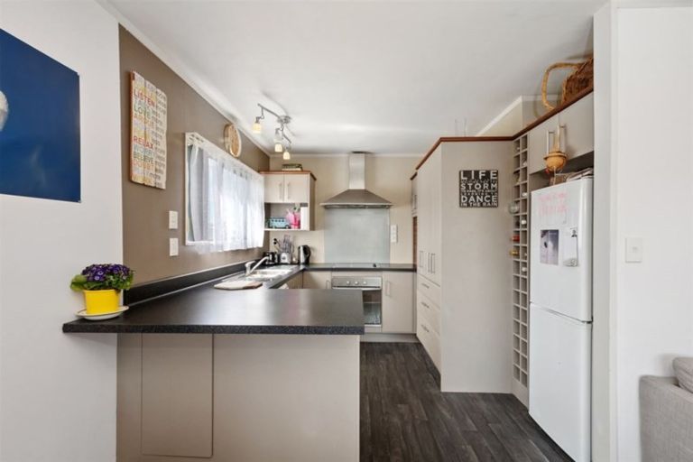 Photo of property in 60 Topaz Drive, Papamoa Beach, Papamoa, 3118