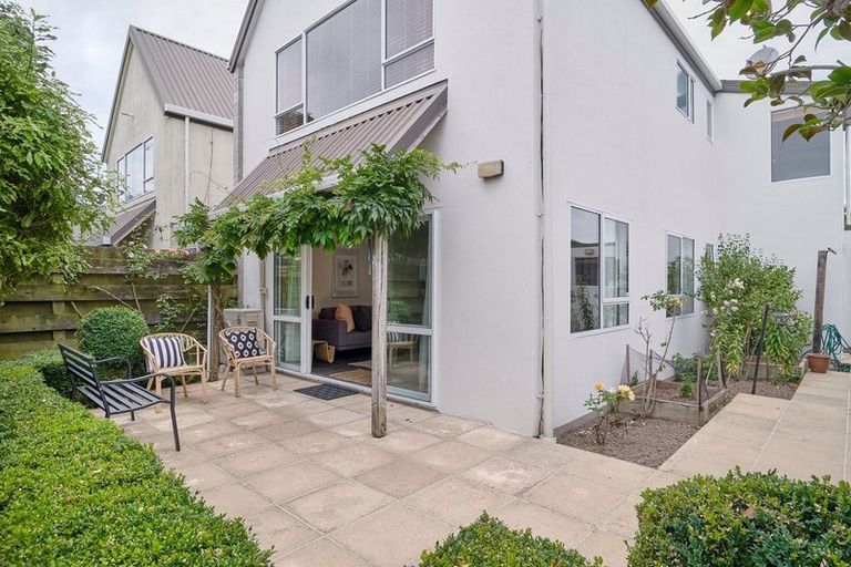 Photo of property in 3/29 Albany Street, St Albans, Christchurch, 8014