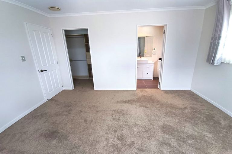 Photo of property in 73 Rosewell Crescent, Flat Bush, Auckland, 2019